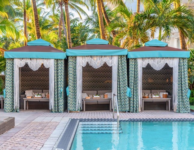 Hotels With Pools, Pool Cabanas